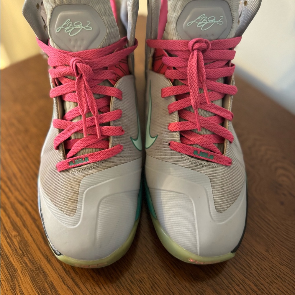 EUC LeBron 9 P.S. Elite South Beach Men’s 11 RARE & Authentic - Picture 8 of 10
